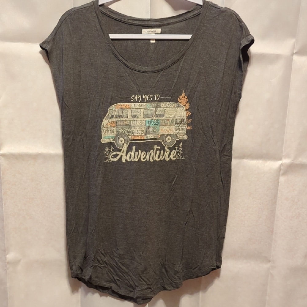 Maurices Heather Gray Tee